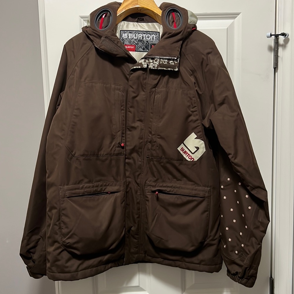 NWOT, Burton Men’s Ski Coat, Size Medium